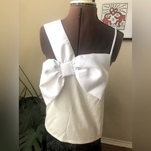 J CREW SATIN BOW FRONT WHITE TOP size SMALL, NWT